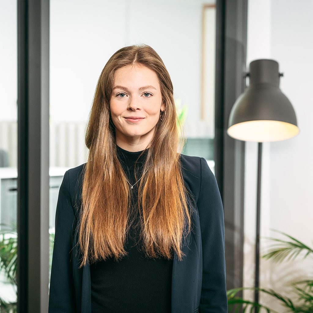 2023_02_23_Nadine_Goerke_Mitarbeiterbilder_1024px_Nadine_Goerke